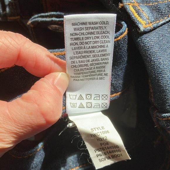 LUCKY BRAND | NWOT Sofia Boot Dark Wash Jeans - Picture 6 of 6